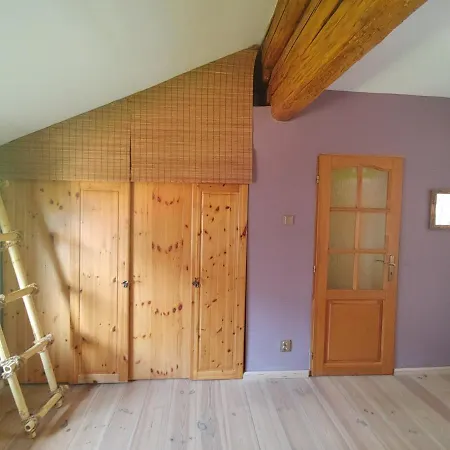 West Bohemian Home, 208 Semesterbostad