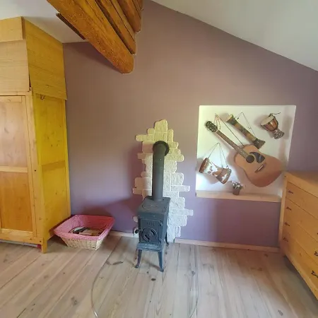 Semesterbostad West Bohemian Home, 208 Krajkova