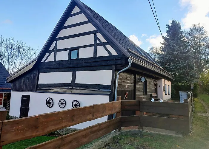 West Bohemian Home, 208